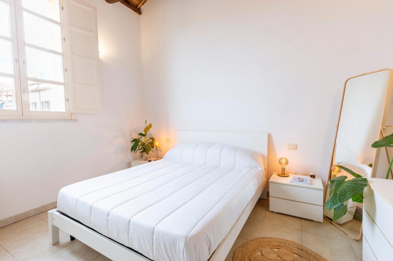 칼리아리 Castello Attic Sunset Terrace 아파트 외부 사진