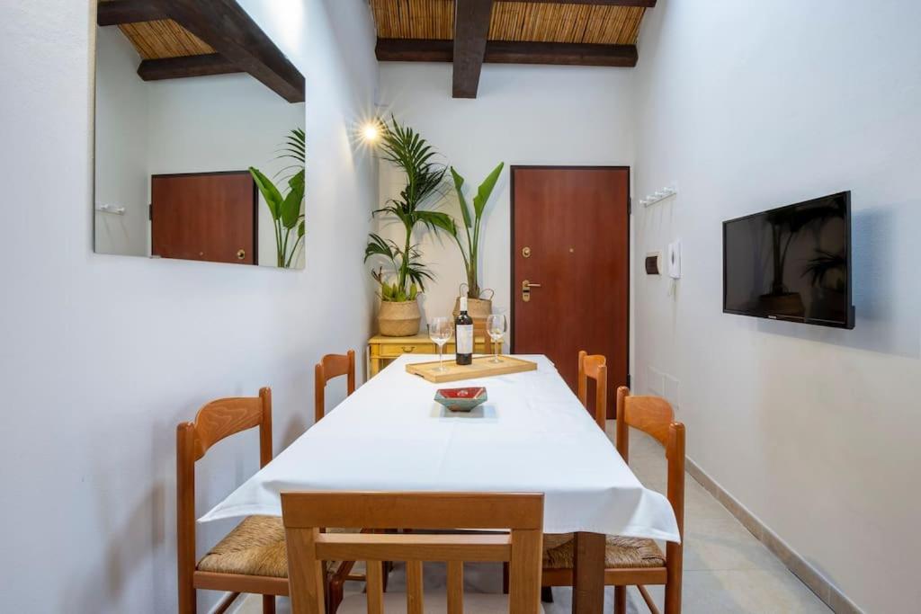 칼리아리 Castello Attic Sunset Terrace 아파트 외부 사진